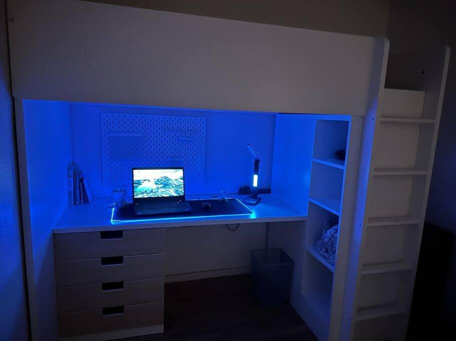 Top 3 Zimmer Appartment Bei Der Schalke Arena, Sport Und Natur Naehe Dortmund Essen Duesseldorf Oberhausen Gelsenkirchen Dış mekan fotoğraf